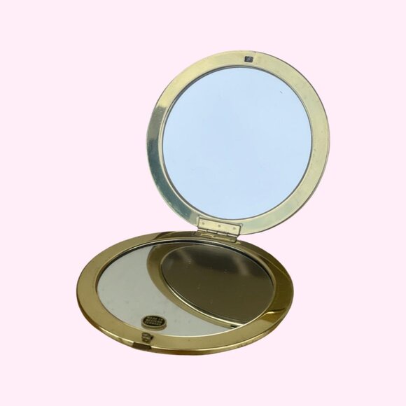 💚 SOLD 💚 The Peridot Compact - 60s - Picture 2 of 4